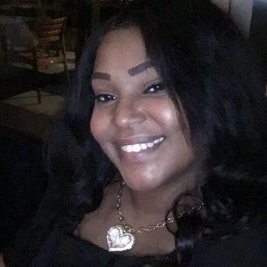 Meet your Posher, Daina